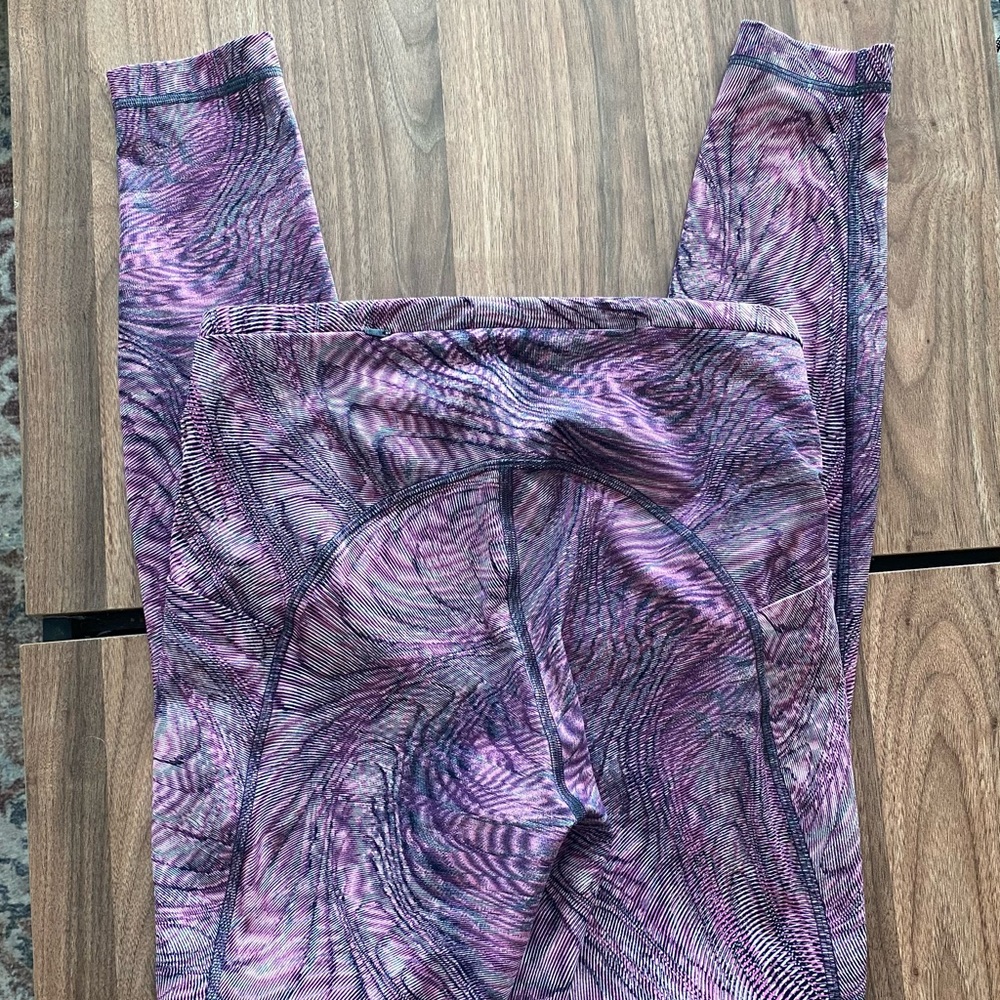 Lululemon Swift Speed High-Rise Tight 28" Size 6 - Picture 2 of 7